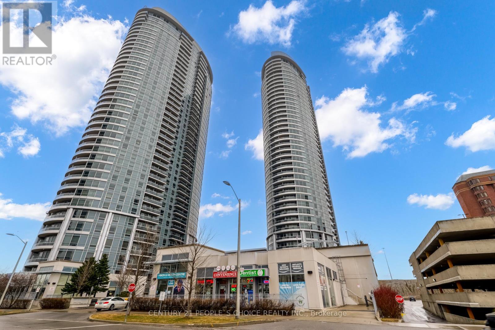 Photo 13 of 1508 125 Village Green Square, Toronto ON