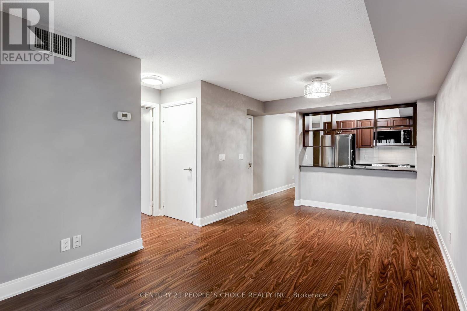 Photo 7 of 1508 125 Village Green Square, Toronto ON