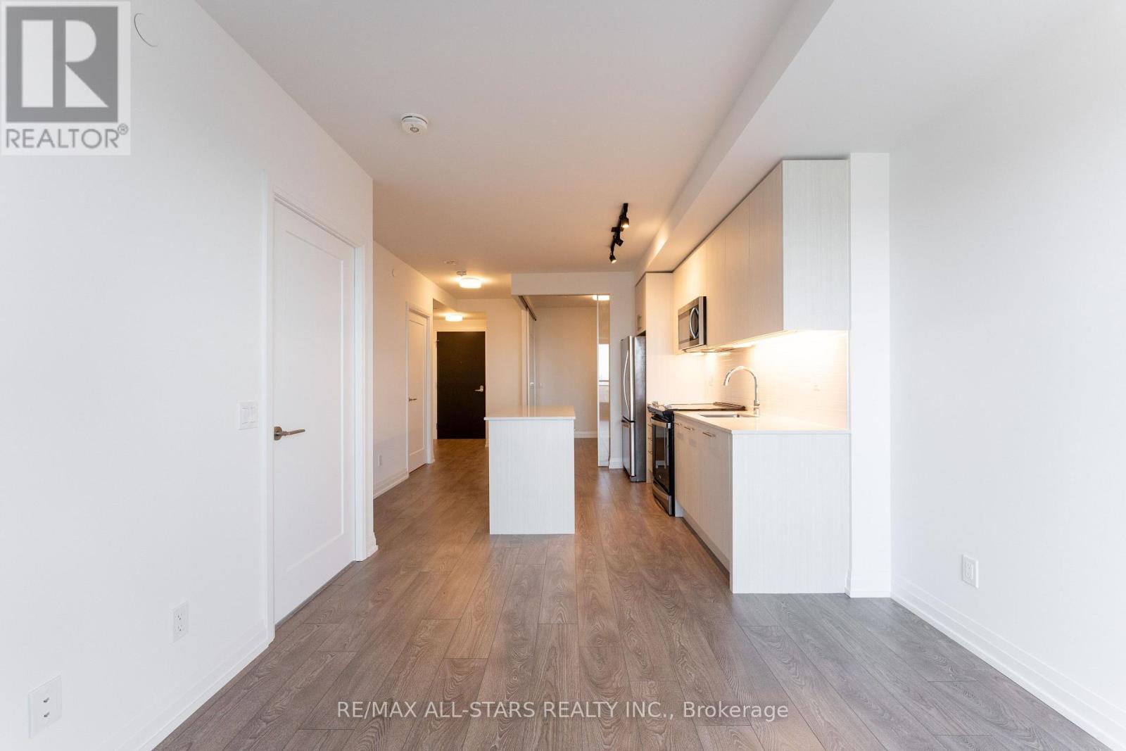 Photo 13 of 2710 286 Main Street, Toronto ON