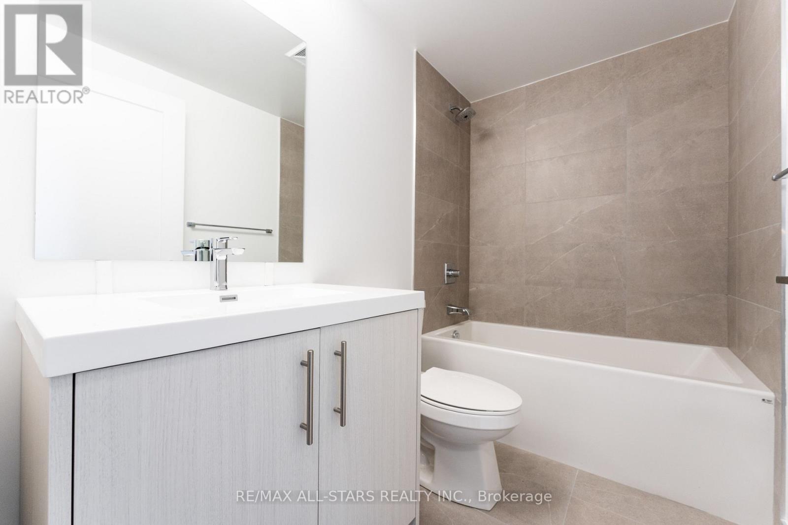 Photo 16 of 2710 286 Main Street, Toronto ON