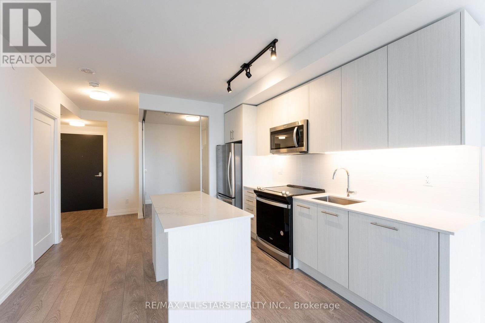 Photo 10 of 2710 286 Main Street, Toronto ON