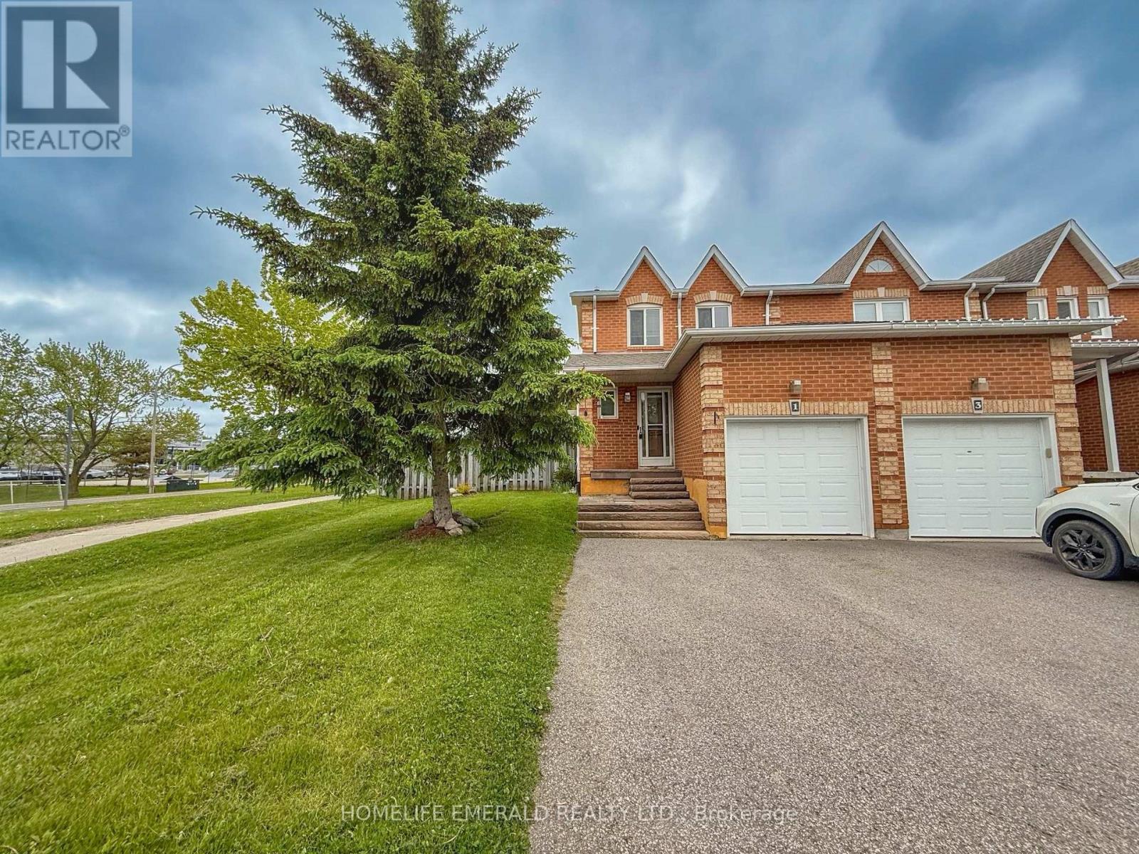 Photo 30 of 1 Potter Crescent, New Tecumseth ON