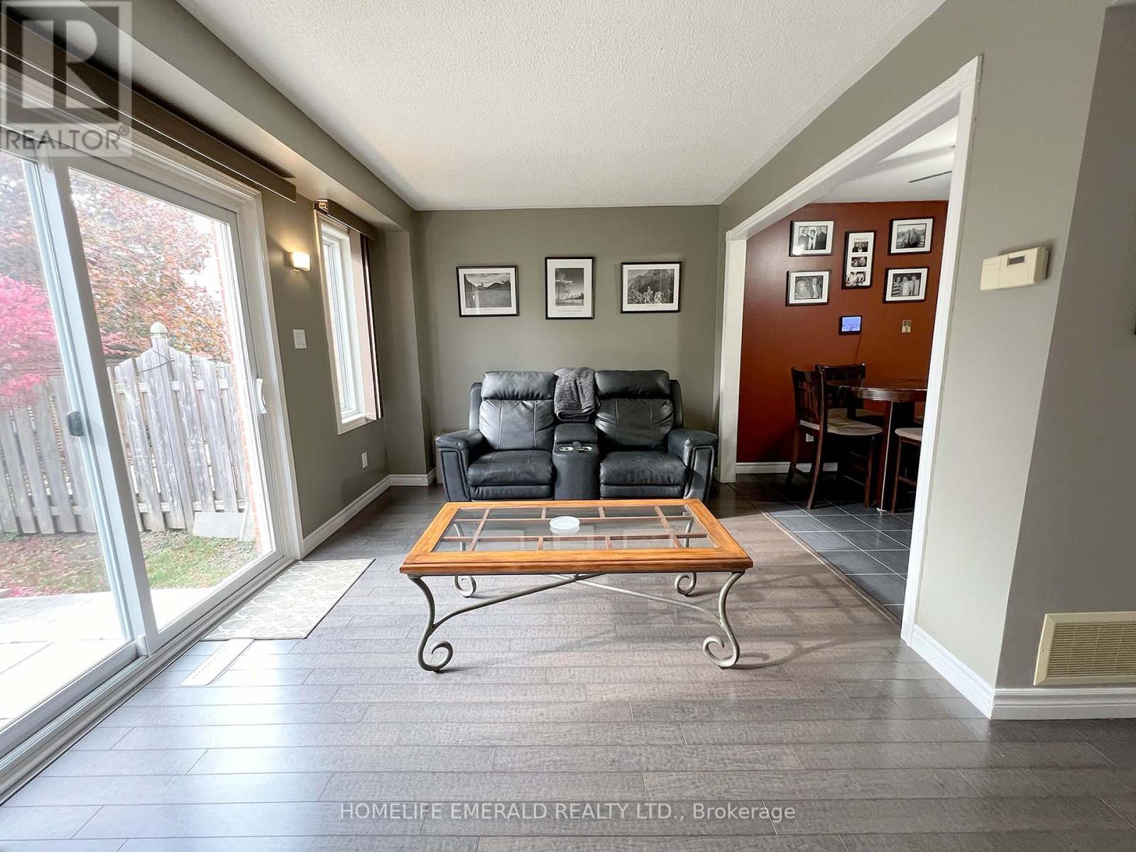 Photo 23 of 1 Potter Crescent, New Tecumseth ON