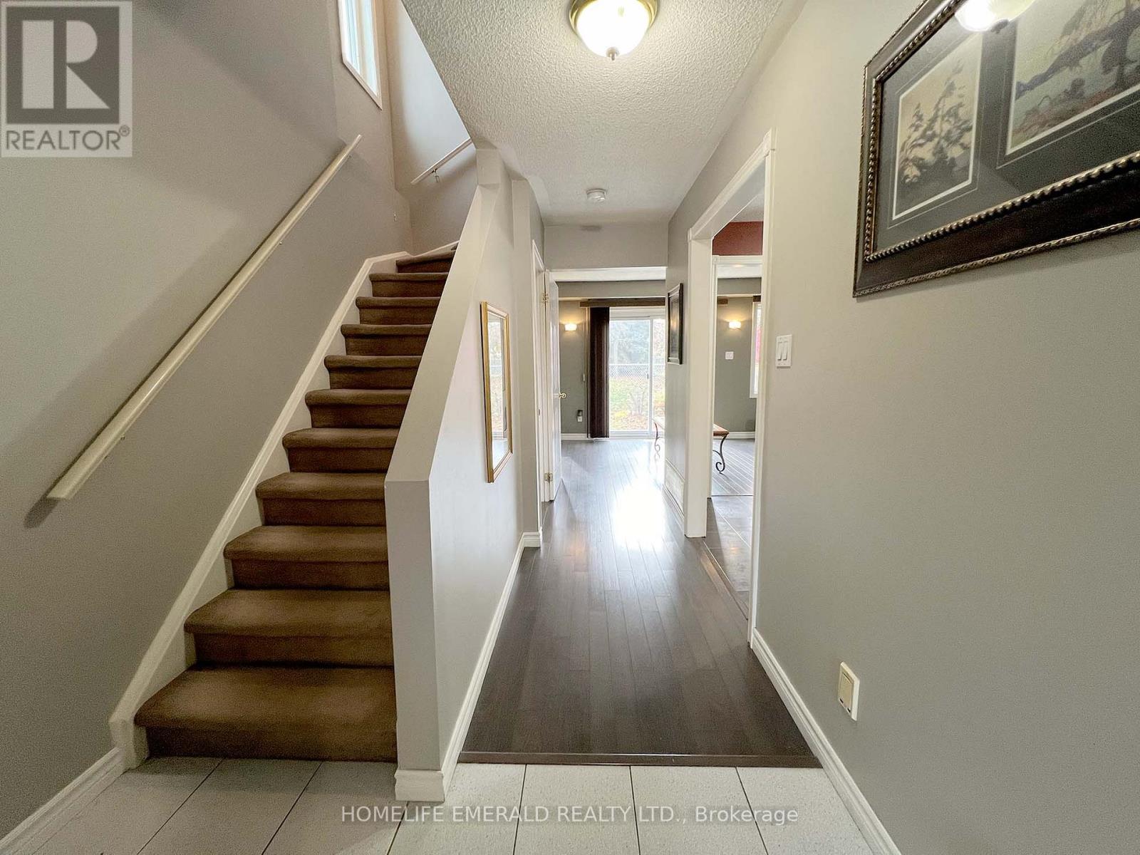 Photo 41 of 1 Potter Crescent, New Tecumseth ON