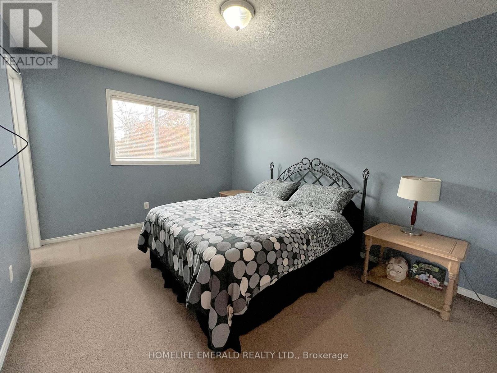Photo 12 of 1 Potter Crescent, New Tecumseth ON
