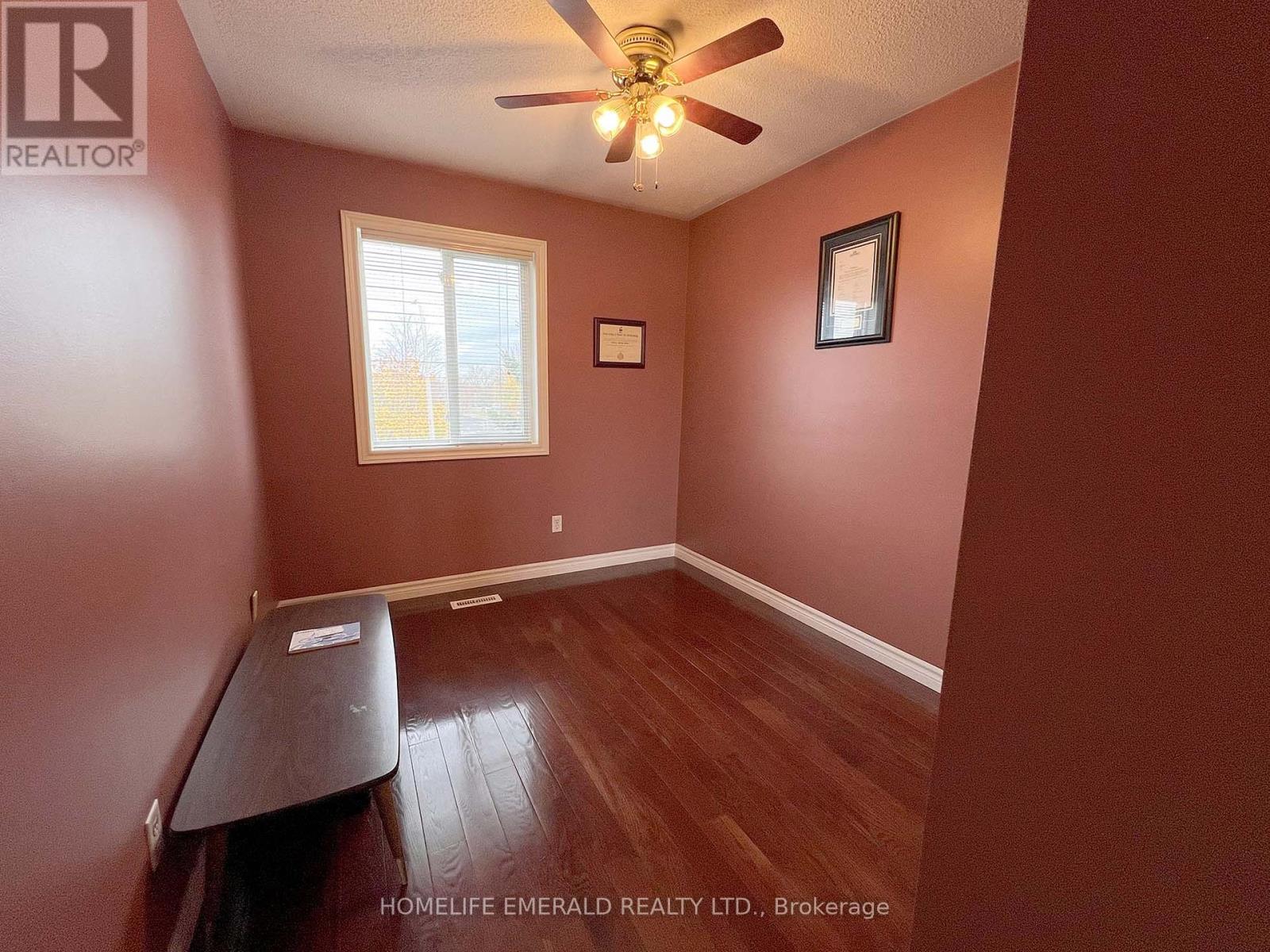 Photo 25 of 1 Potter Crescent, New Tecumseth ON
