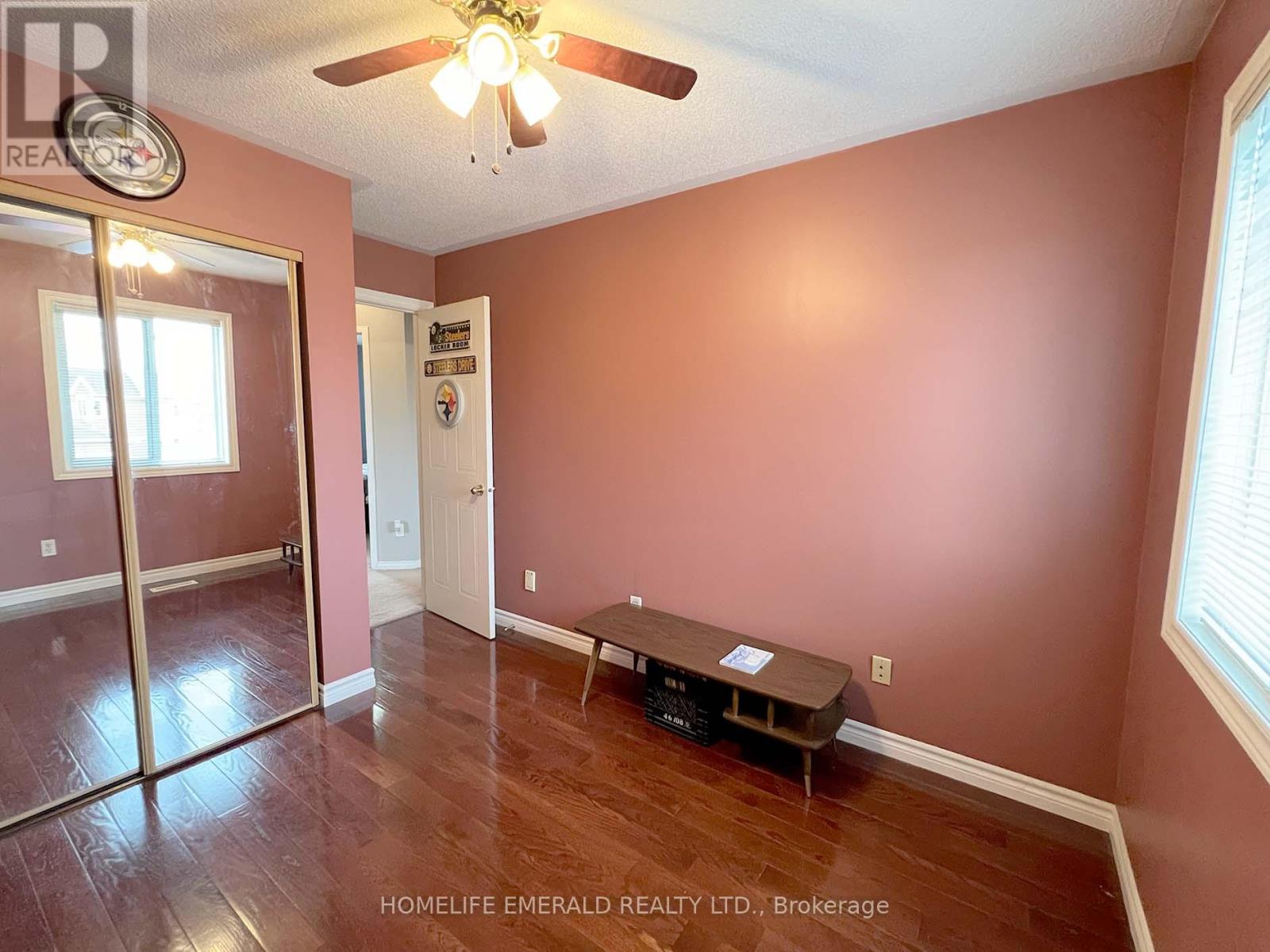 Photo 3 of 1 Potter Crescent, New Tecumseth ON