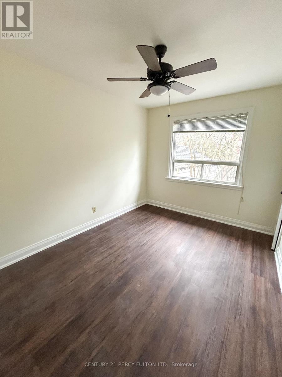 Photo 14 of Main 115 South Kings Way, Toronto ON