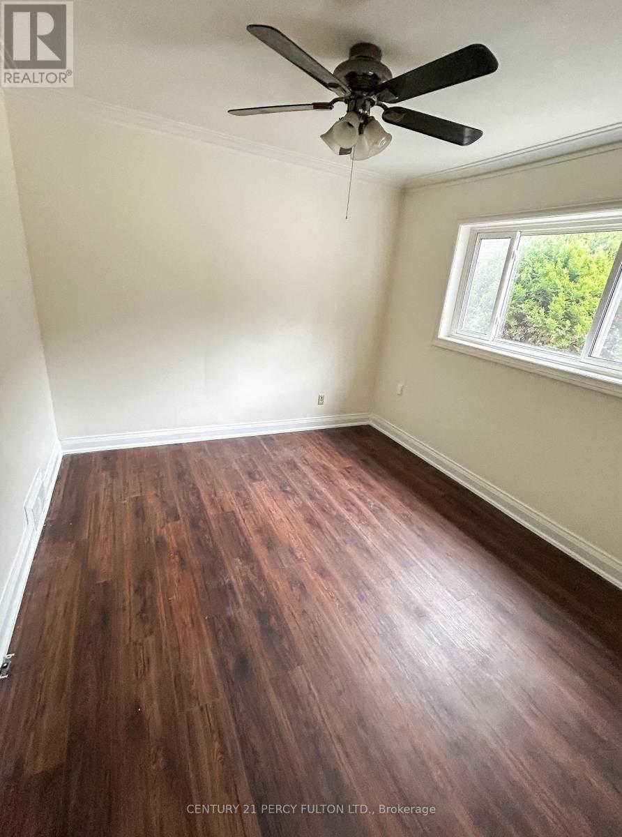 Photo 9 of Main 115 South Kings Way, Toronto ON