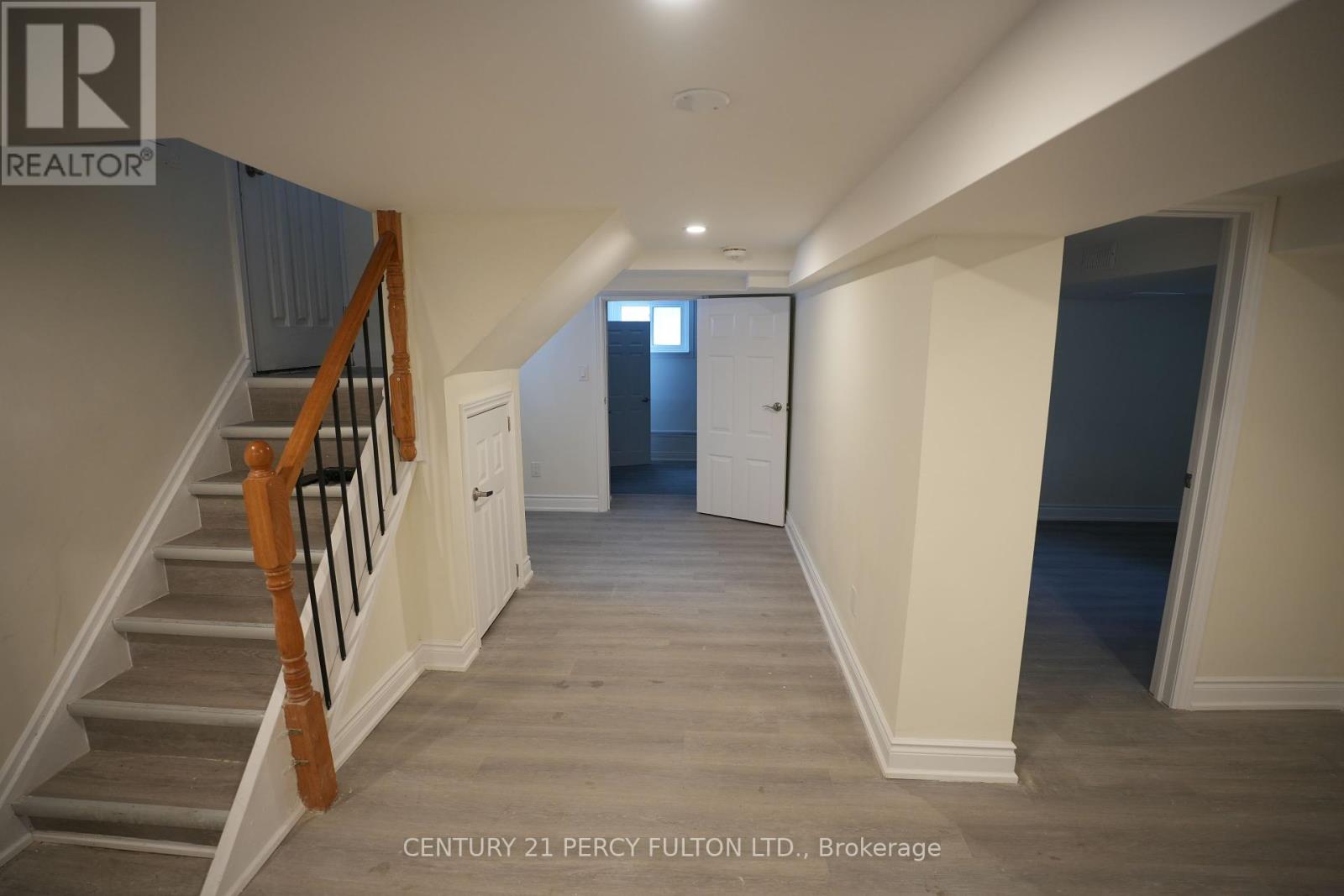 Photo 14 of 115 South Kings Way, Toronto ON