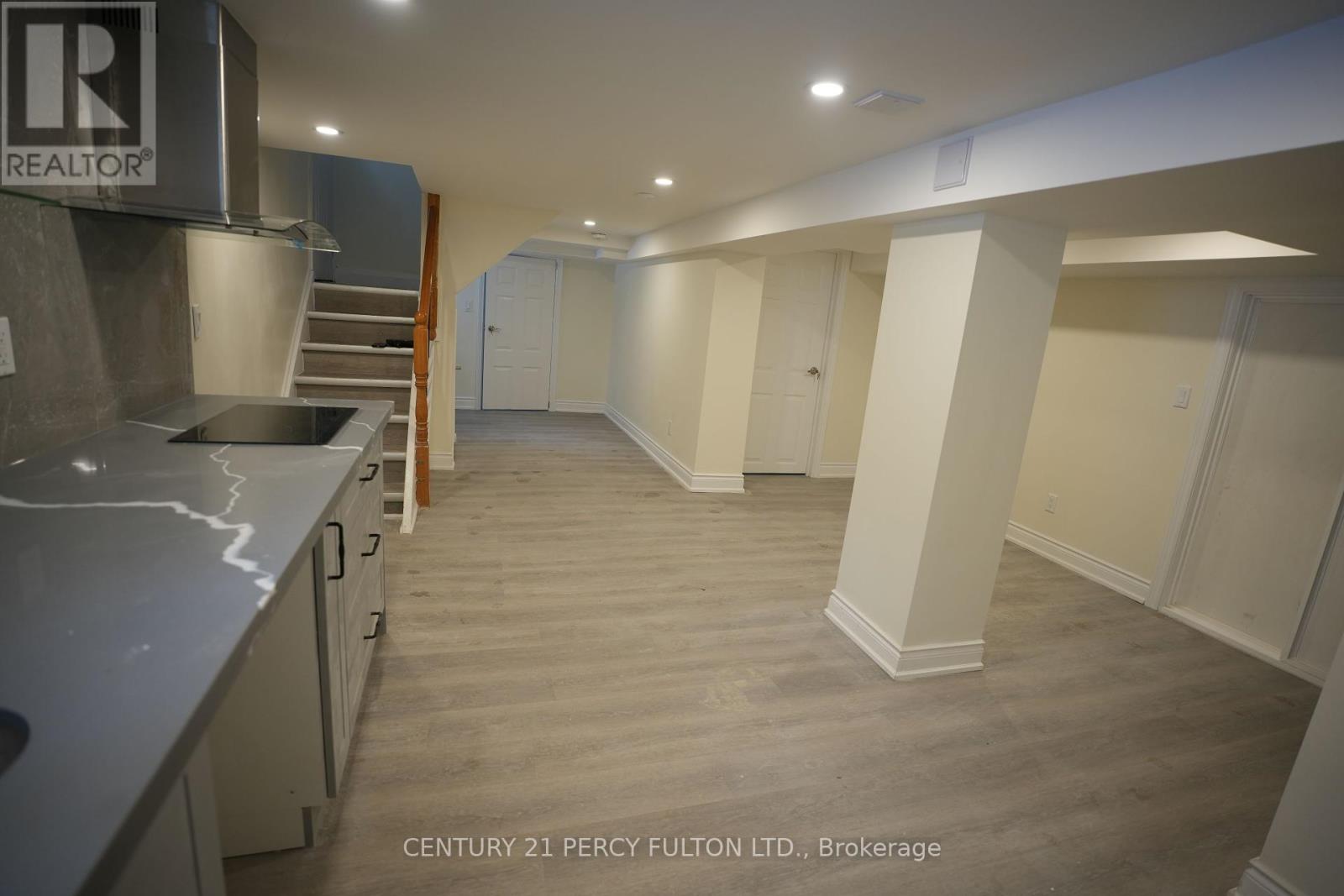 Photo 3 of 115 South Kings Way, Toronto ON