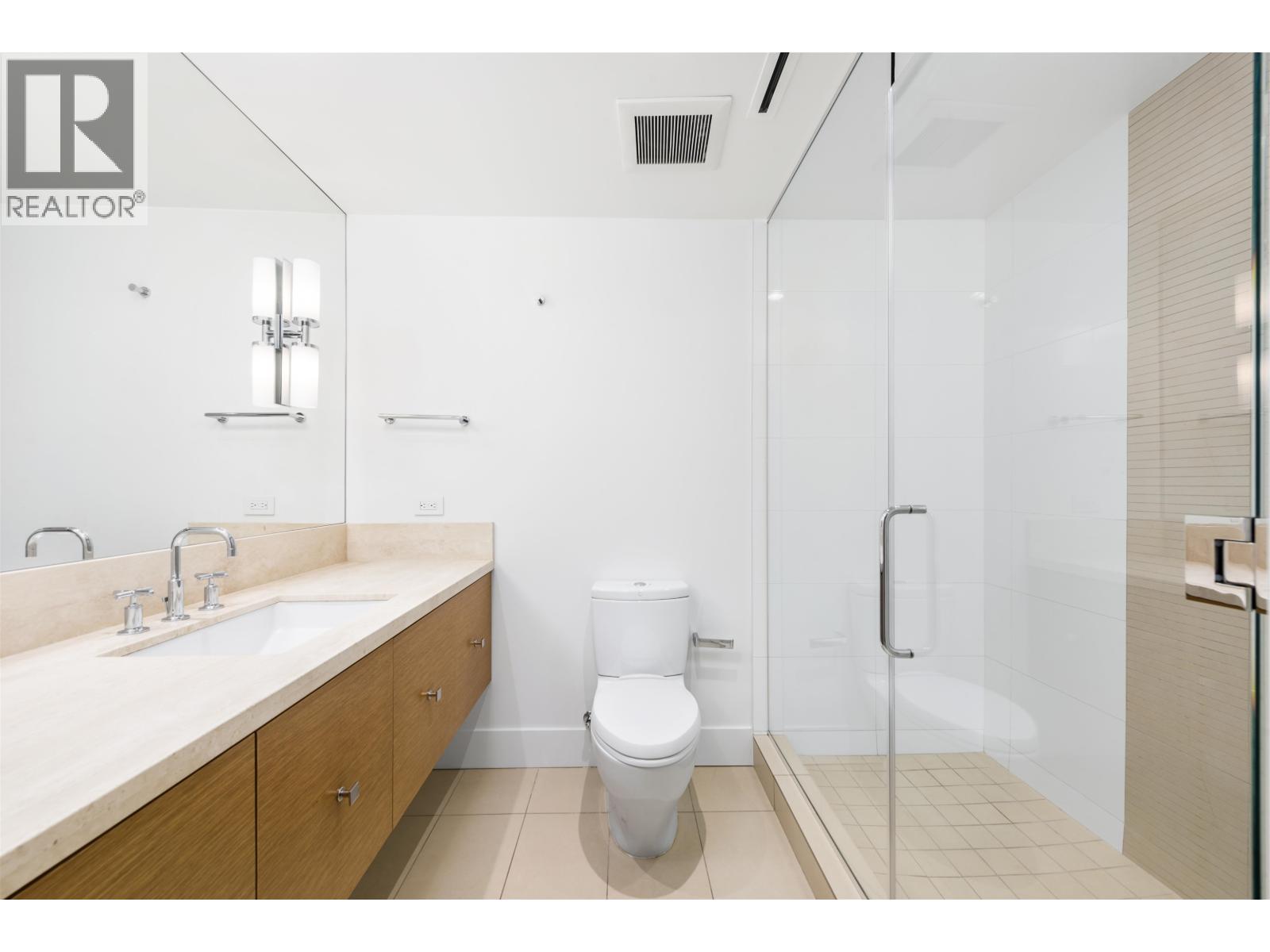 Photo 10 of 2301 667 Howe Street, Vancouver BC