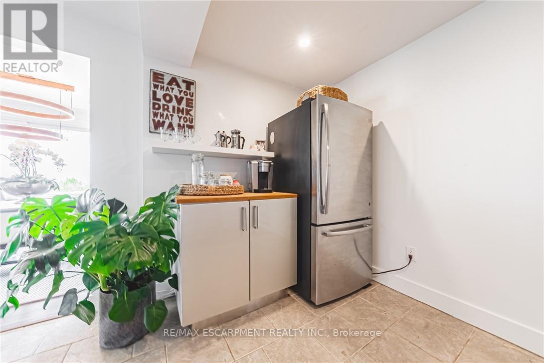 Photo 19 of 5 Dexter Avenue, Hamilton ON