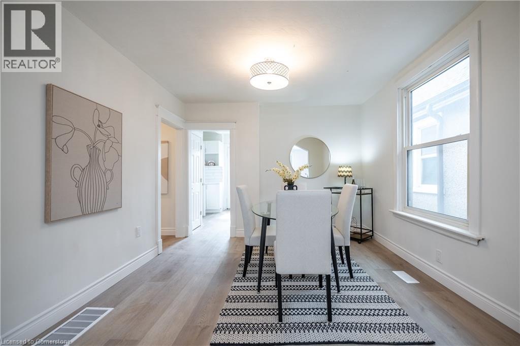 Photo 11 of 390 Paling Avenue, Hamilton ON