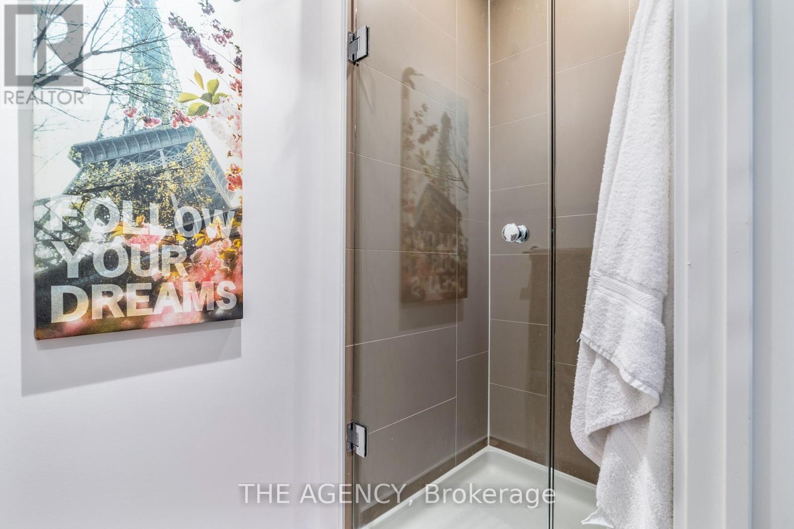 Photo 9 of 606 20 Richardson Street, Toronto ON