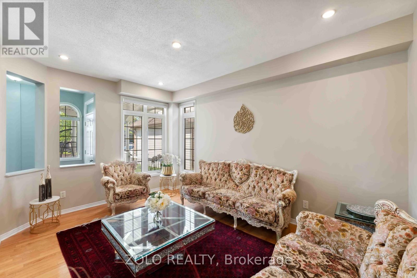 Photo 27 of 2421 Glandriel Crescent, Ottawa ON