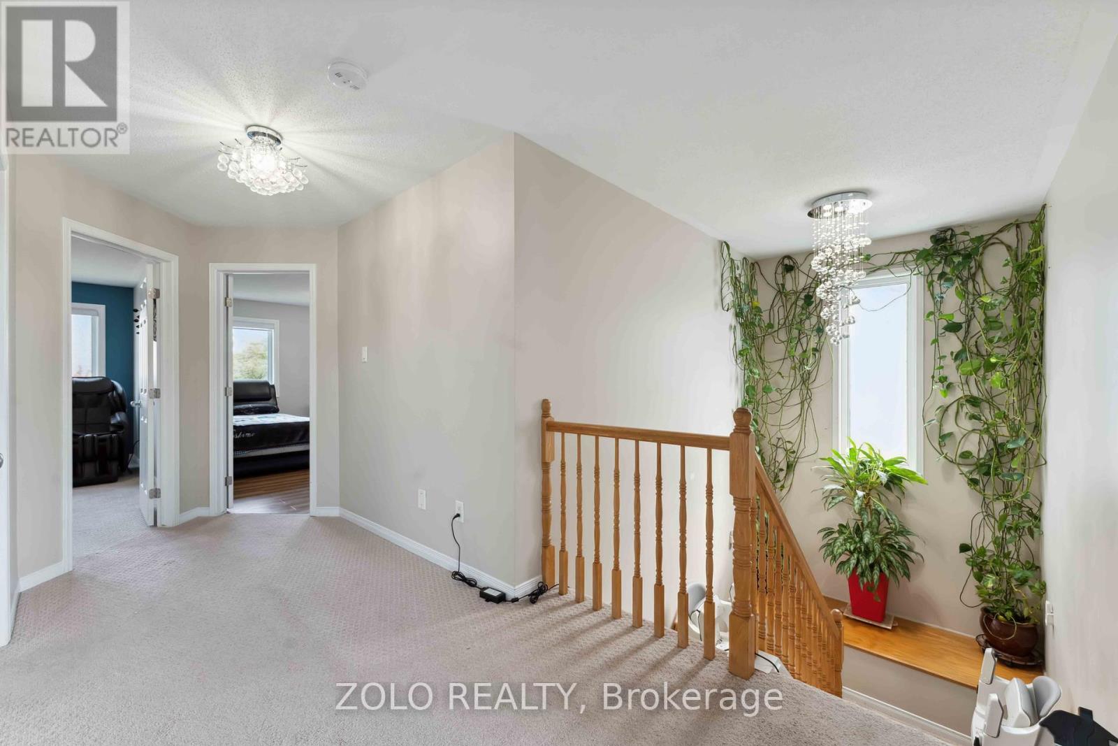 Photo 36 of 2421 Glandriel Crescent, Ottawa ON