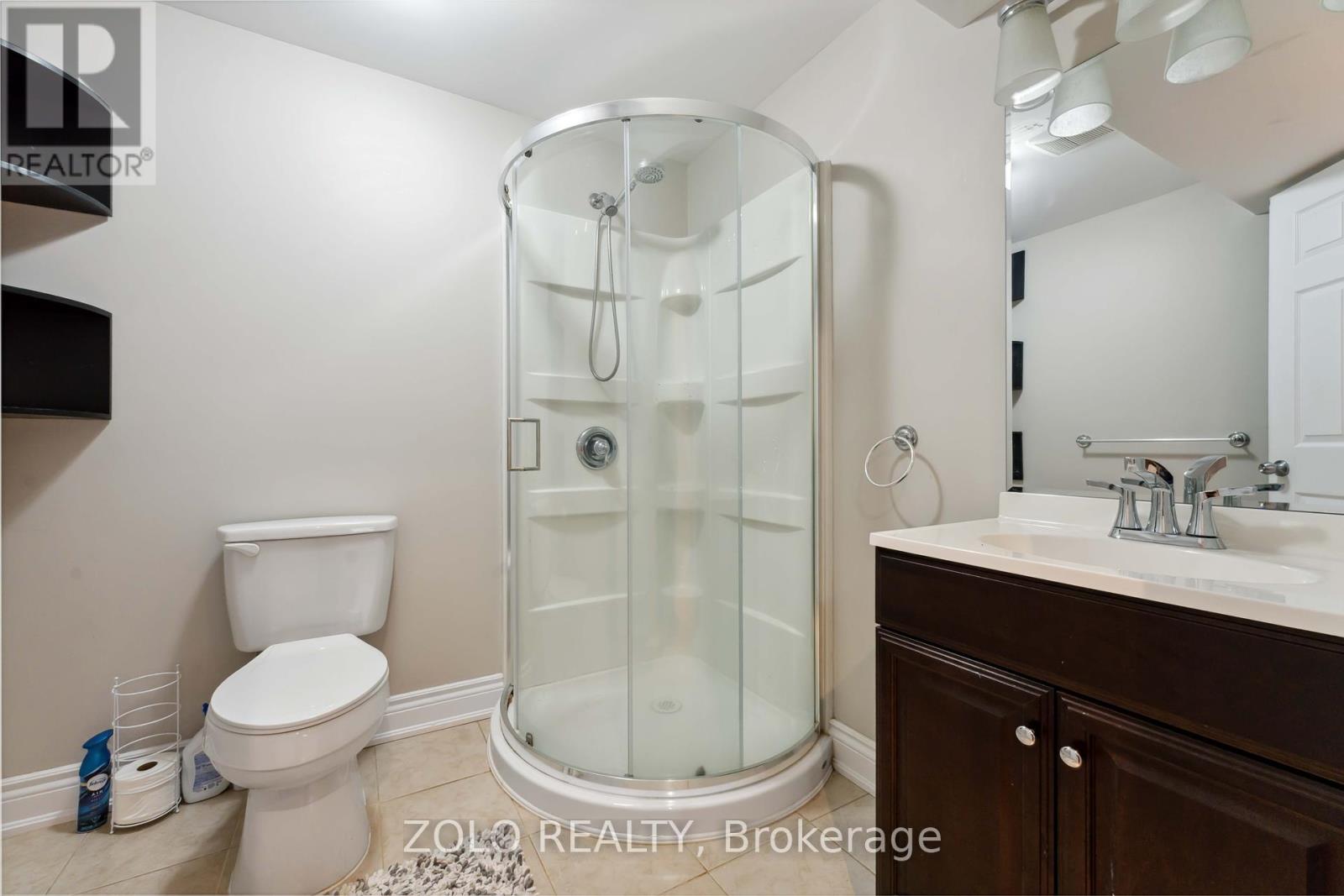 Photo 32 of 2421 Glandriel Crescent, Ottawa ON