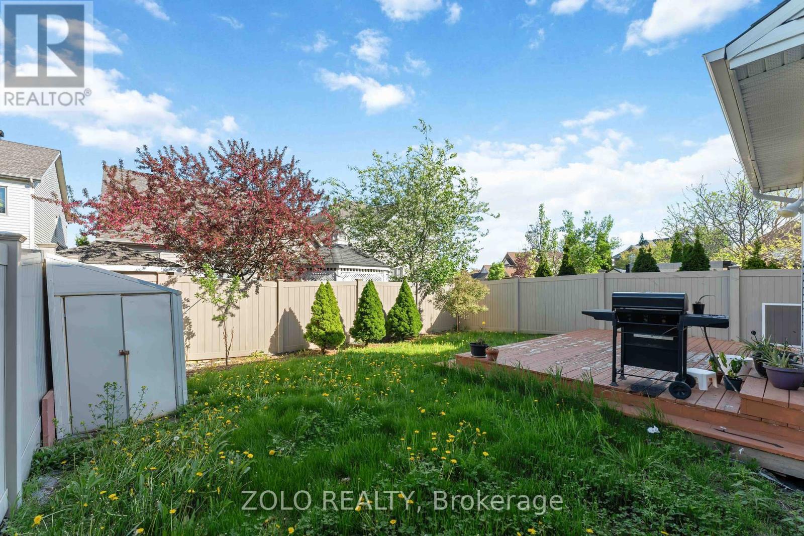Photo 21 of 2421 Glandriel Crescent, Ottawa ON