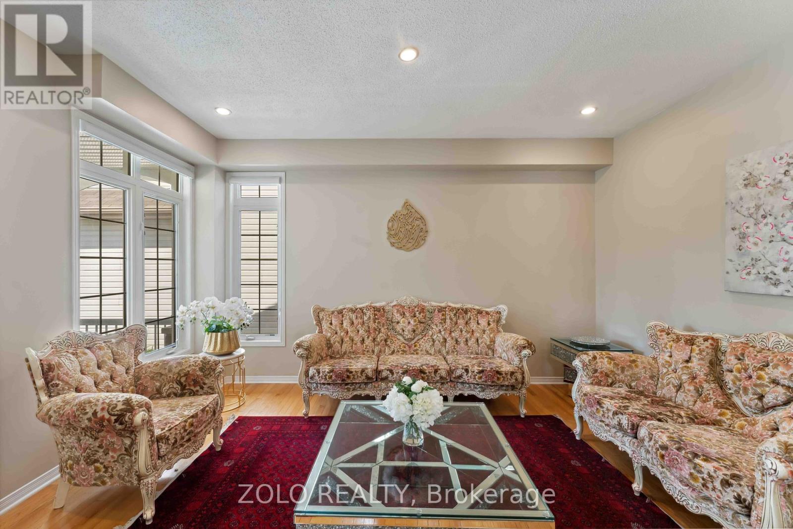 Photo 15 of 2421 Glandriel Crescent, Ottawa ON