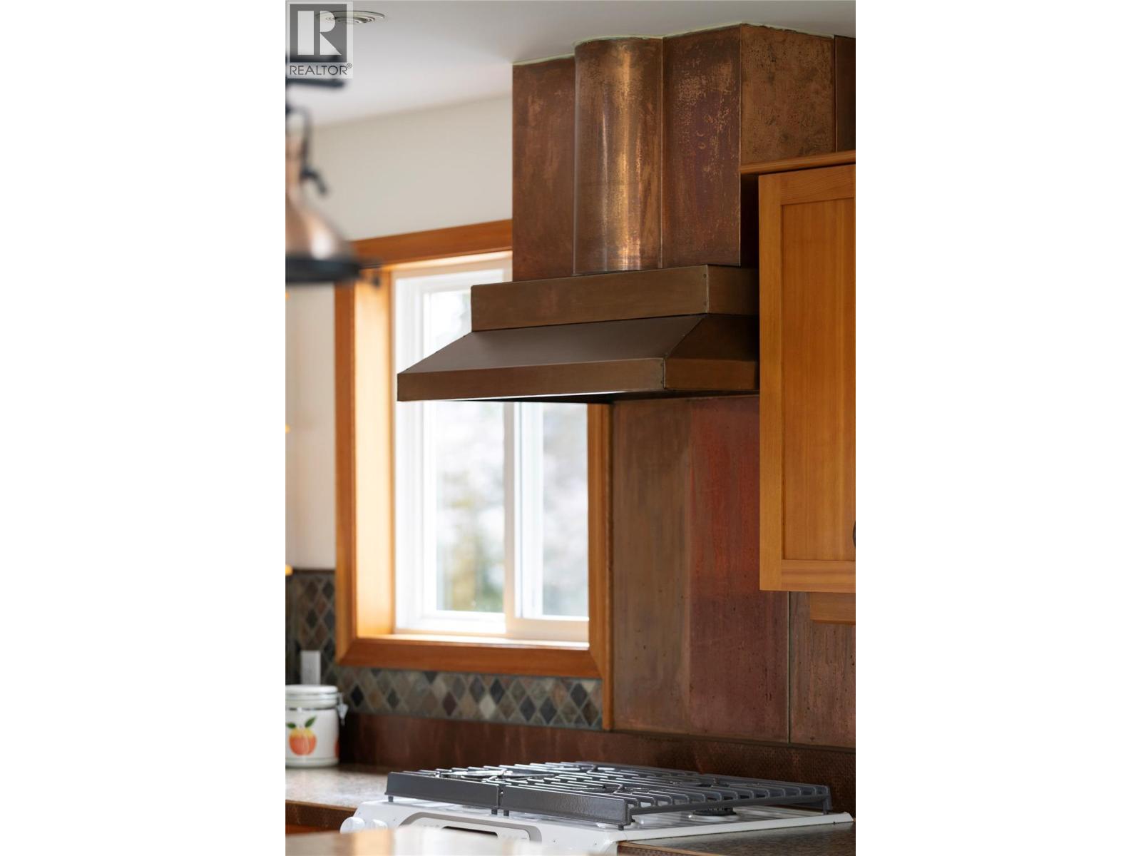  1203 41 Avenue, Vernon