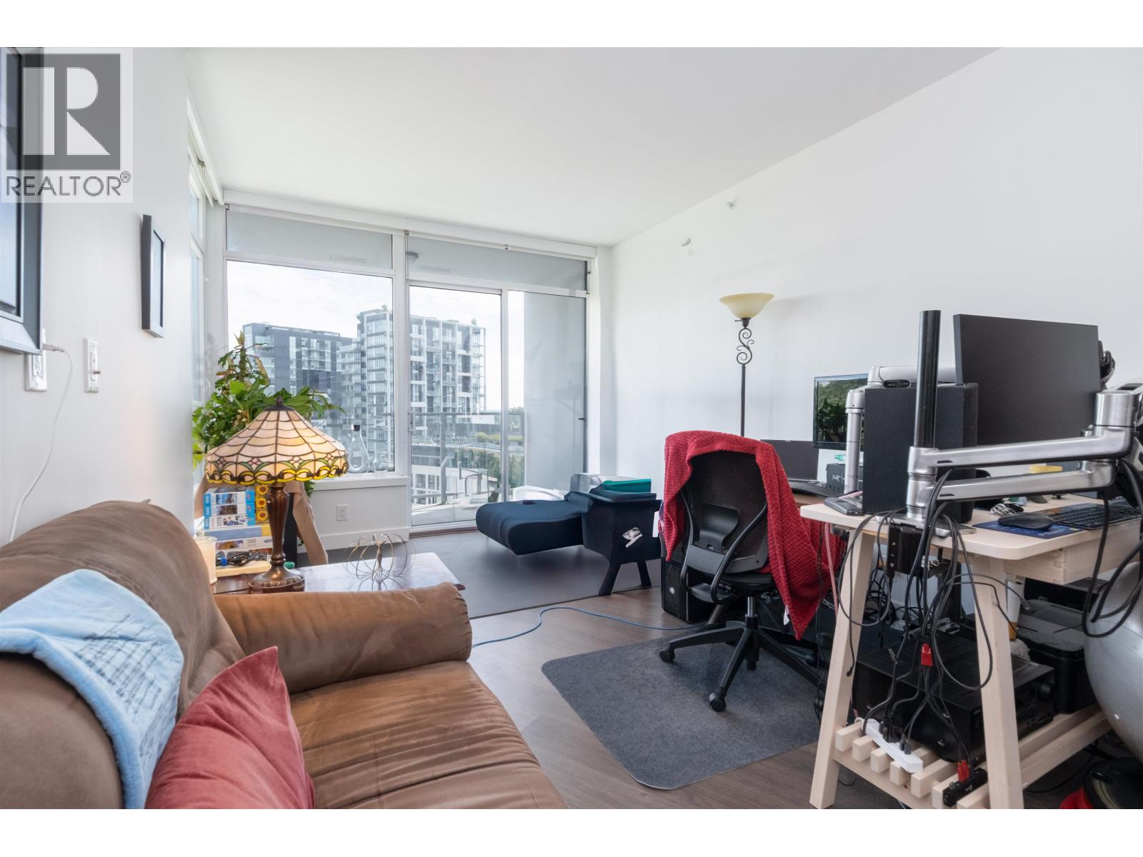 Photo 6 of 912 3557 Sawmill Crescent, Vancouver BC