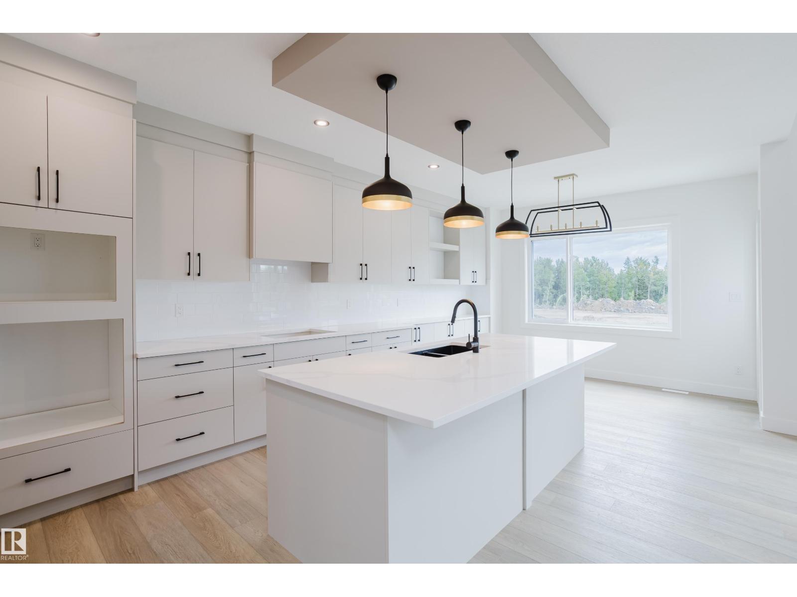 Photo 13 of 53 Renwyck Pl, Spruce Grove AB