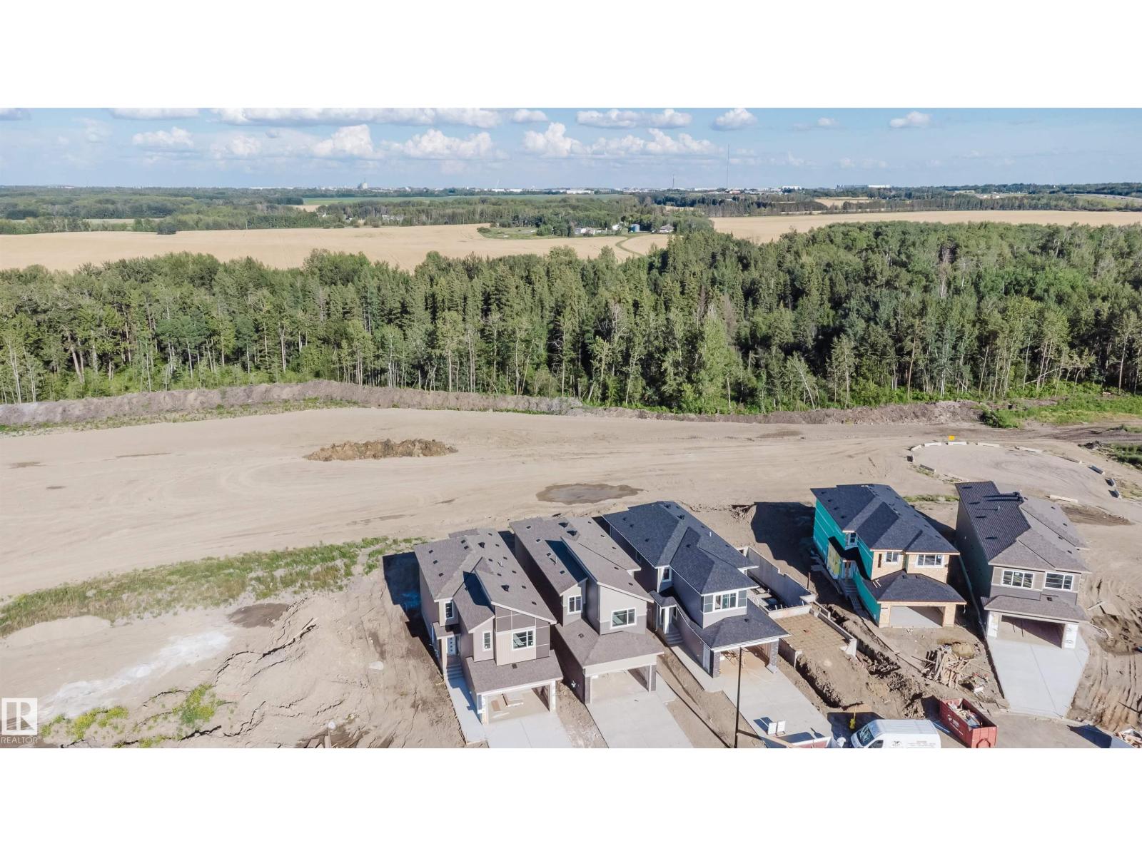 Photo 54 of 53 Renwyck Pl, Spruce Grove AB