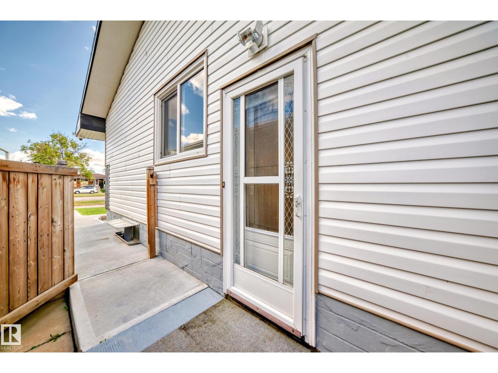 Photo 43 of 13424 82 St Nw, Edmonton AB