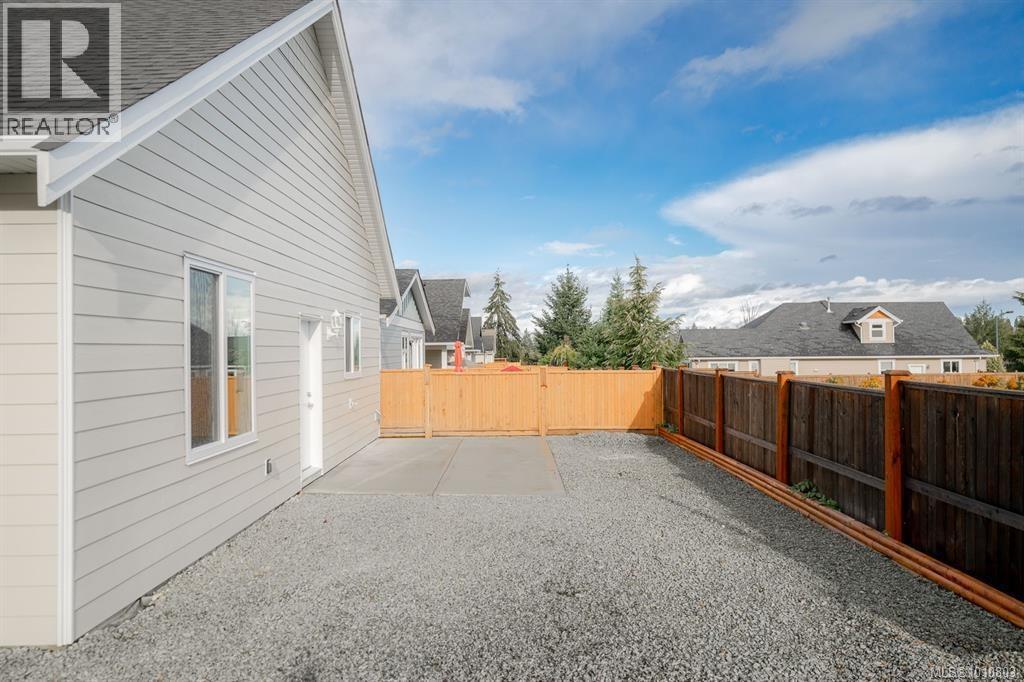 Photo 6 of 472 Hampstead St, Parksville BC