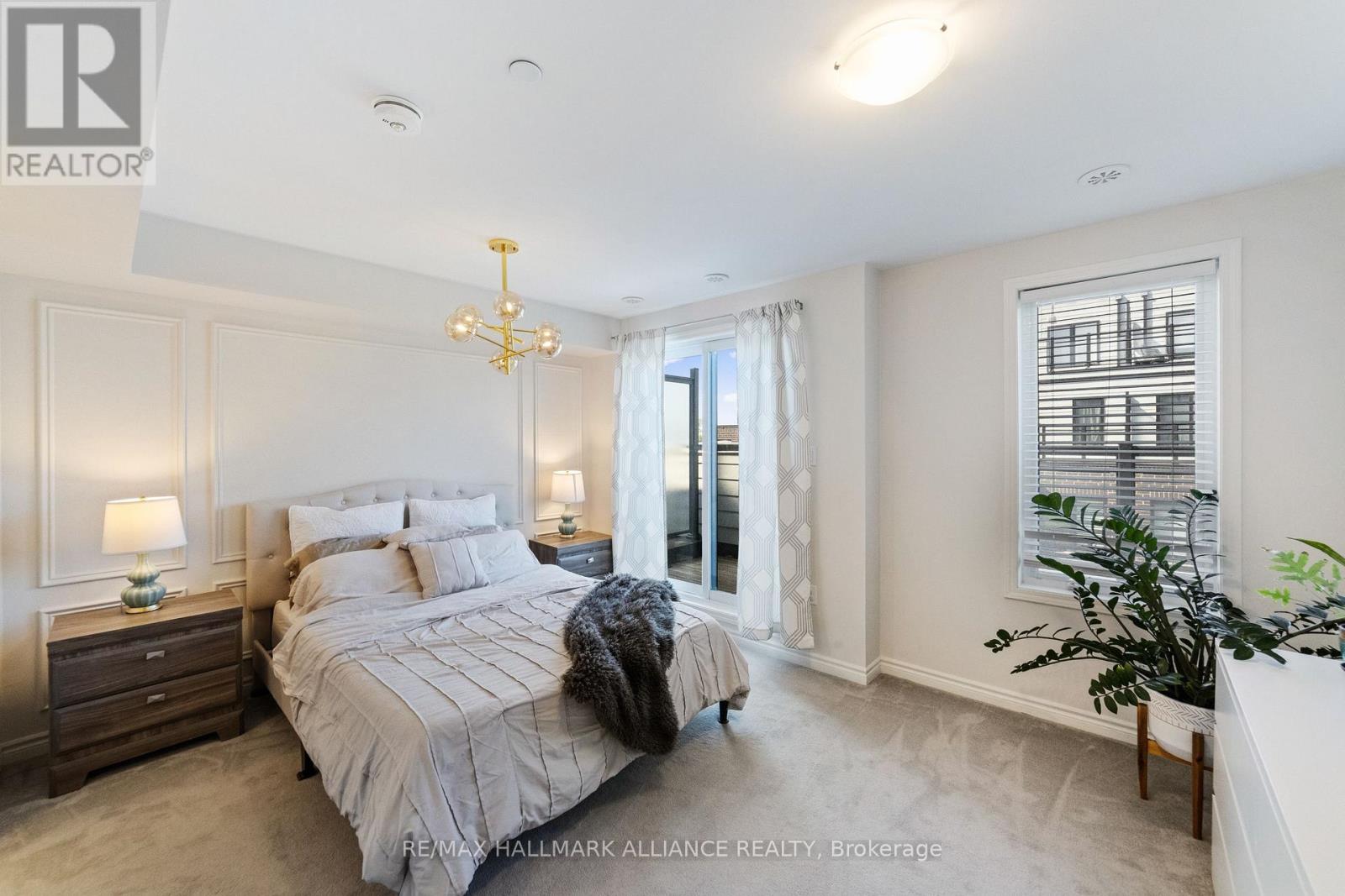 Photo 13 of 12 1150 Stroud Lane, Mississauga ON