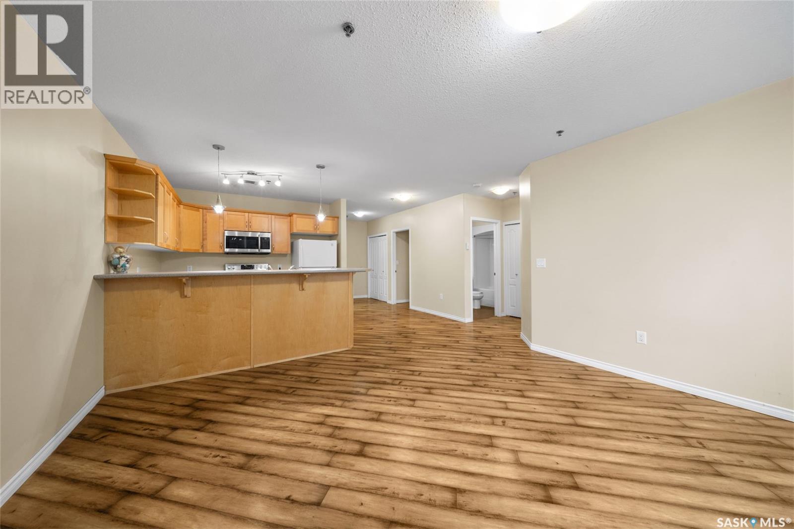 Photo 10 of 902 1914 Hamilton Street, Regina SK