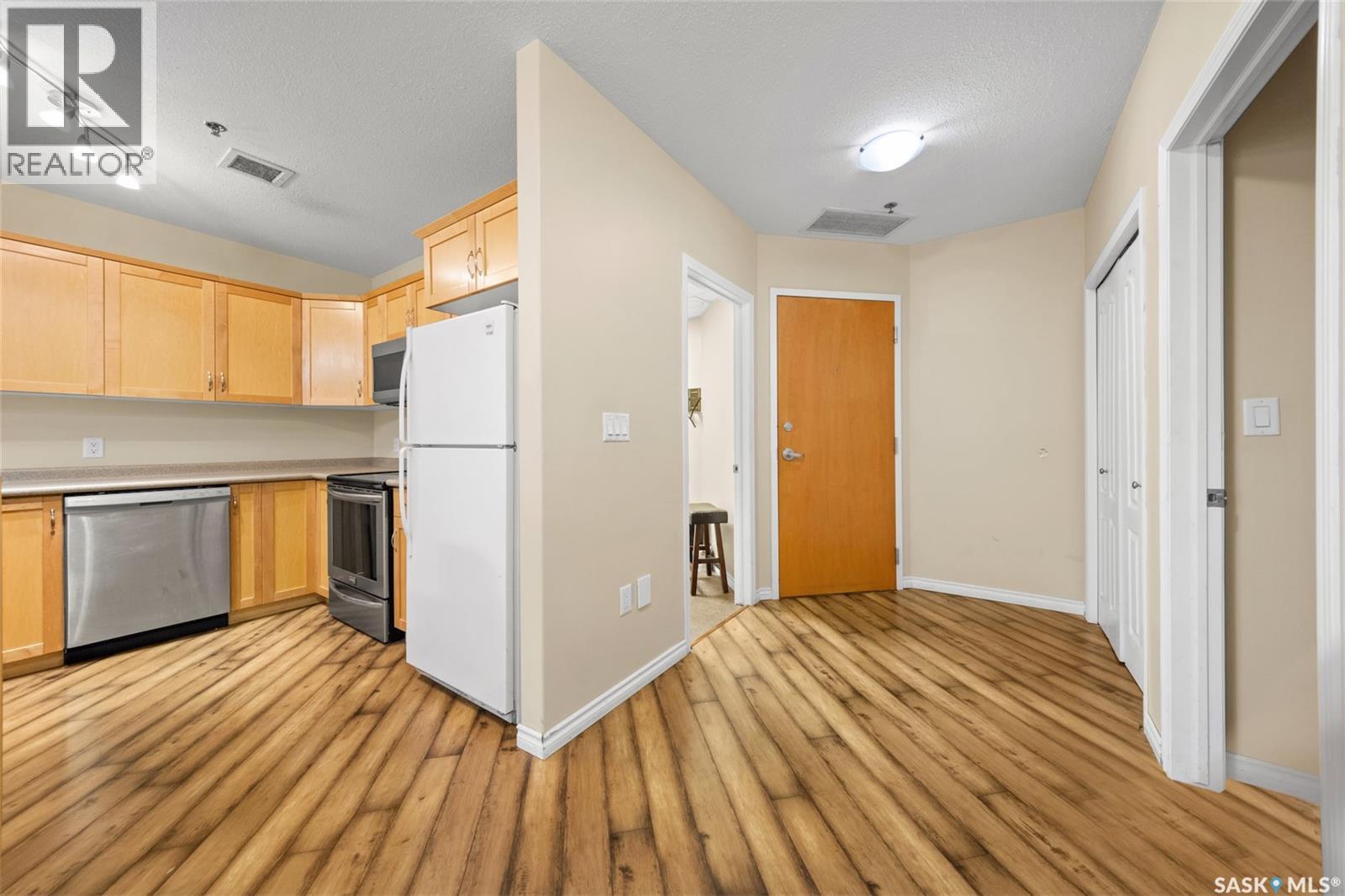 Photo 23 of 902 1914 Hamilton Street, Regina SK