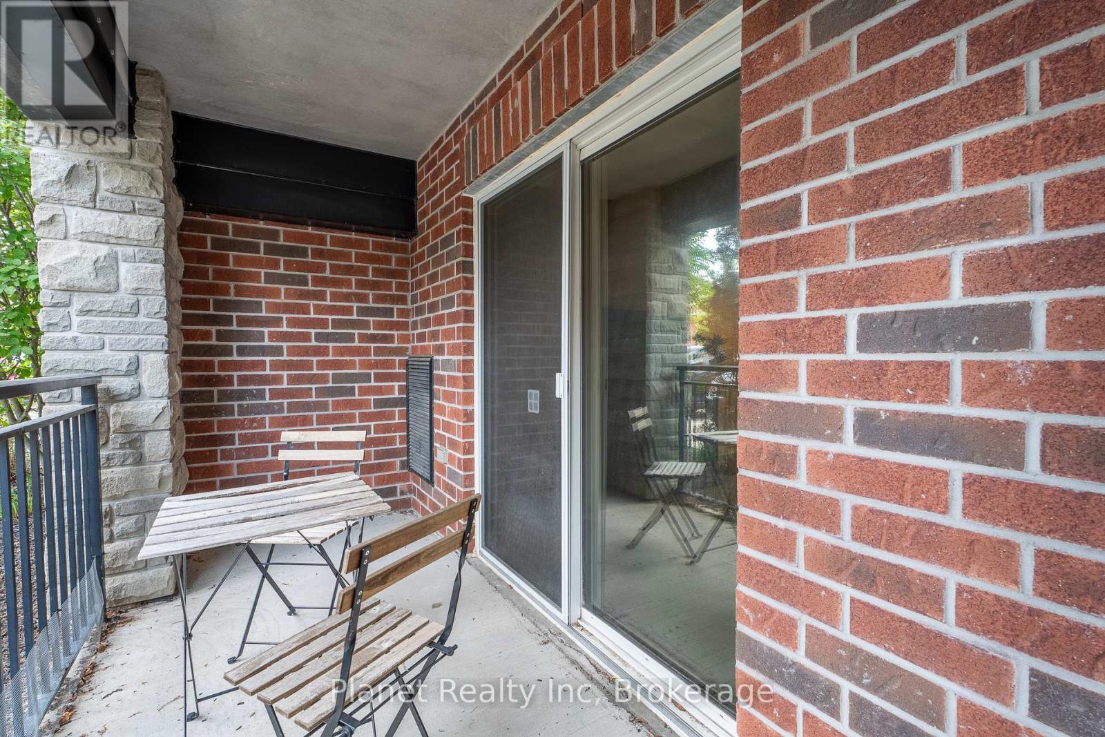 Photo 4 of 110 39 Goodwin Drive, Guelph ON
