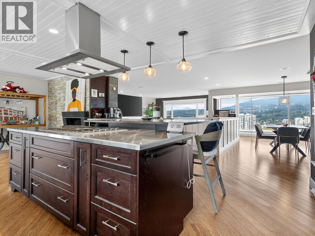 Photo 9 of 1052 Corona Crescent, Coquitlam BC