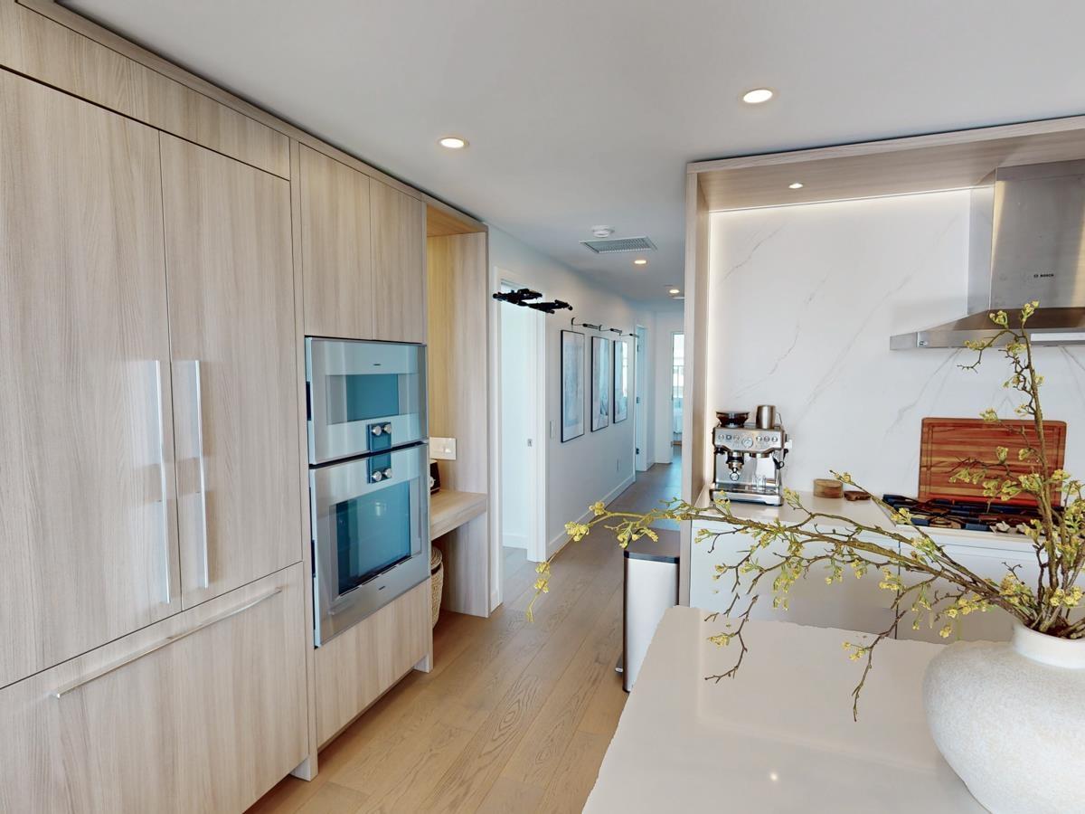 Photo 22 of 1502 15165 Thrift Avenue, White Rock BC