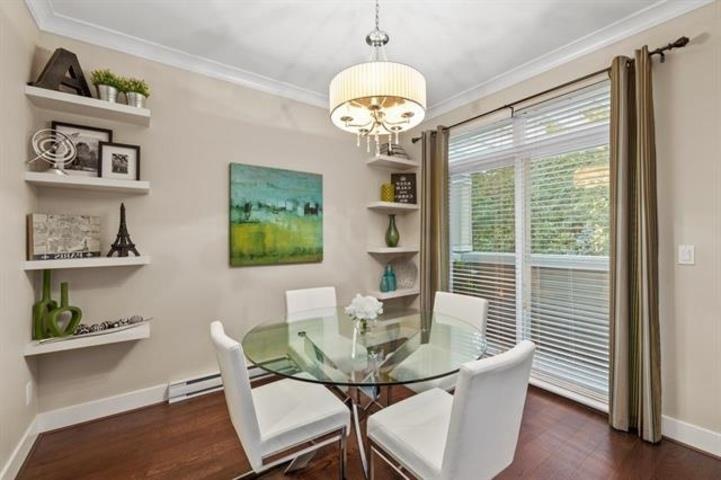Photo 5 of 25 2925 King George Boulevard, Surrey BC