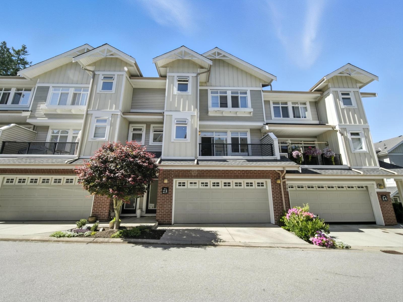 Photo 20 of 25 2925 King George Boulevard, Surrey BC