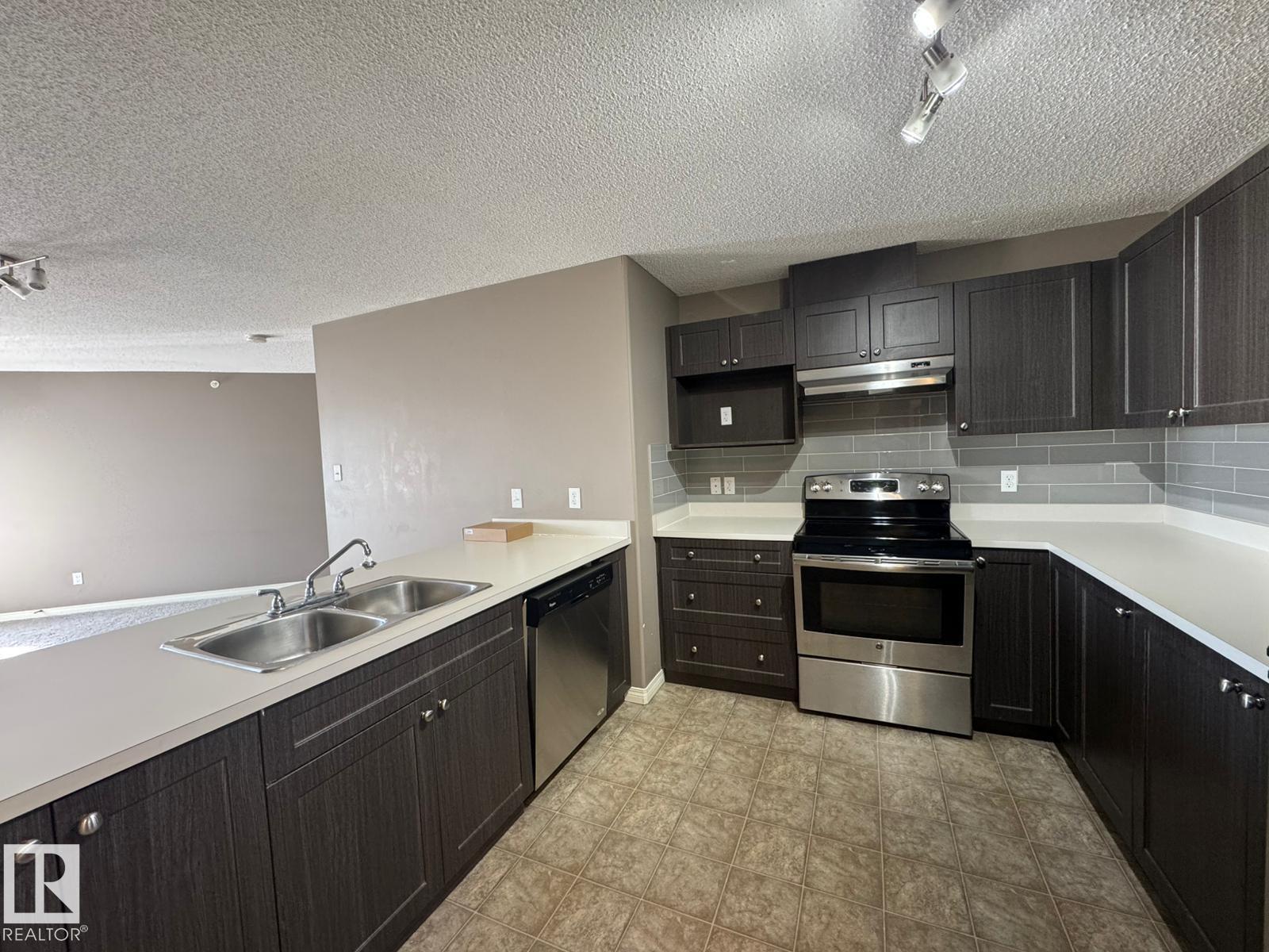 Photo 9 of 445 1520 Hammond Gate Ga Nw, Edmonton AB