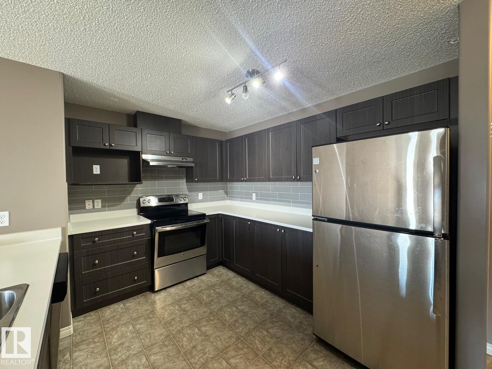 Photo 18 of 445 1520 Hammond Gate Ga Nw, Edmonton AB