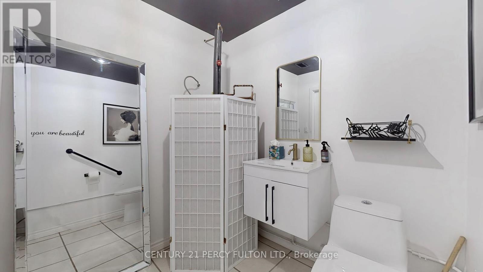 Photo 7 of 3 3100 Brock Street N, Whitby ON