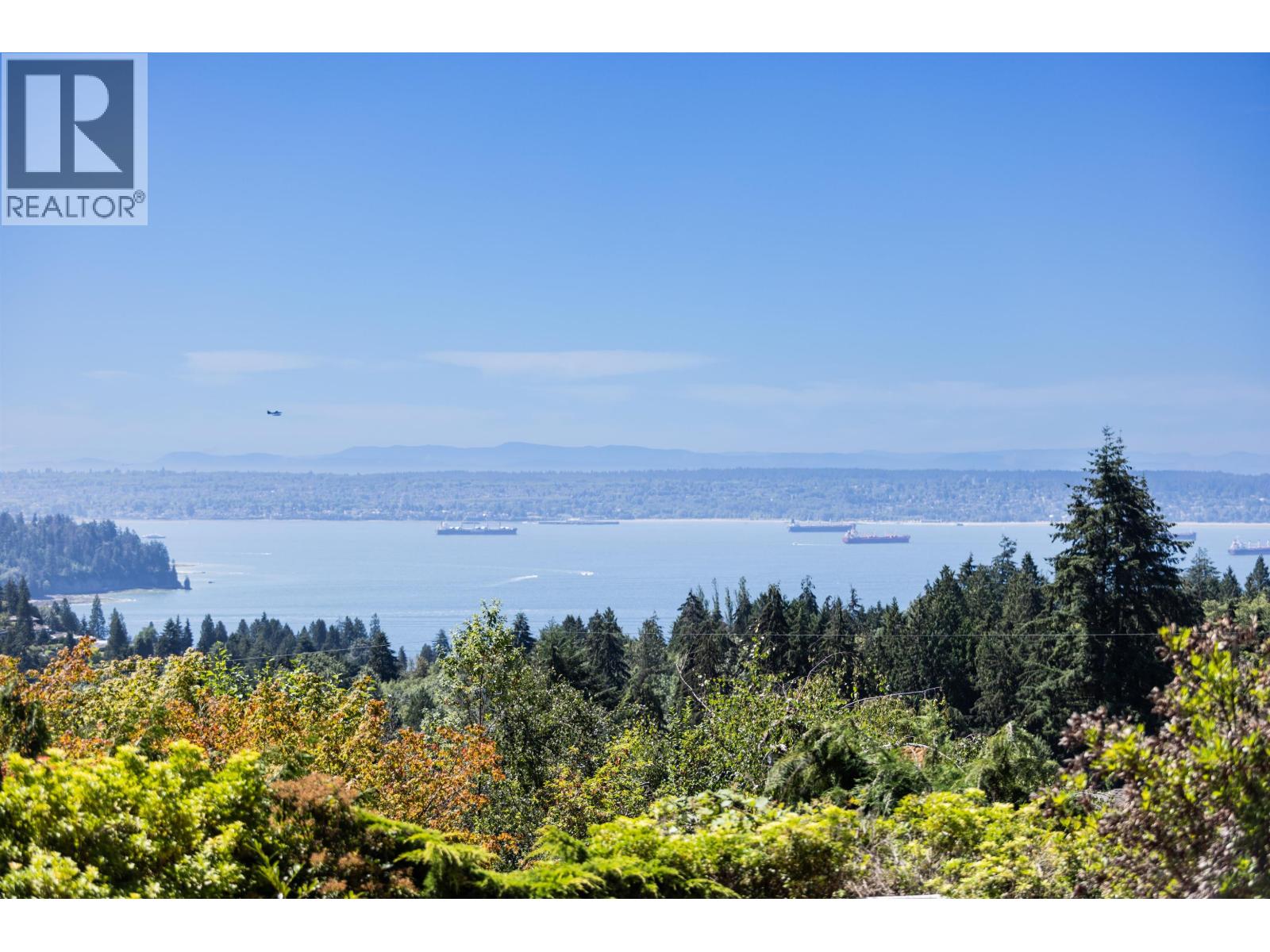 Photo 16 of 790 Fairmile Road, West Vancouver BC