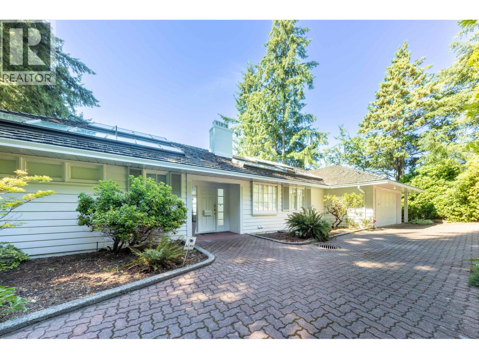 Photo 8 of 790 Fairmile Road, West Vancouver BC