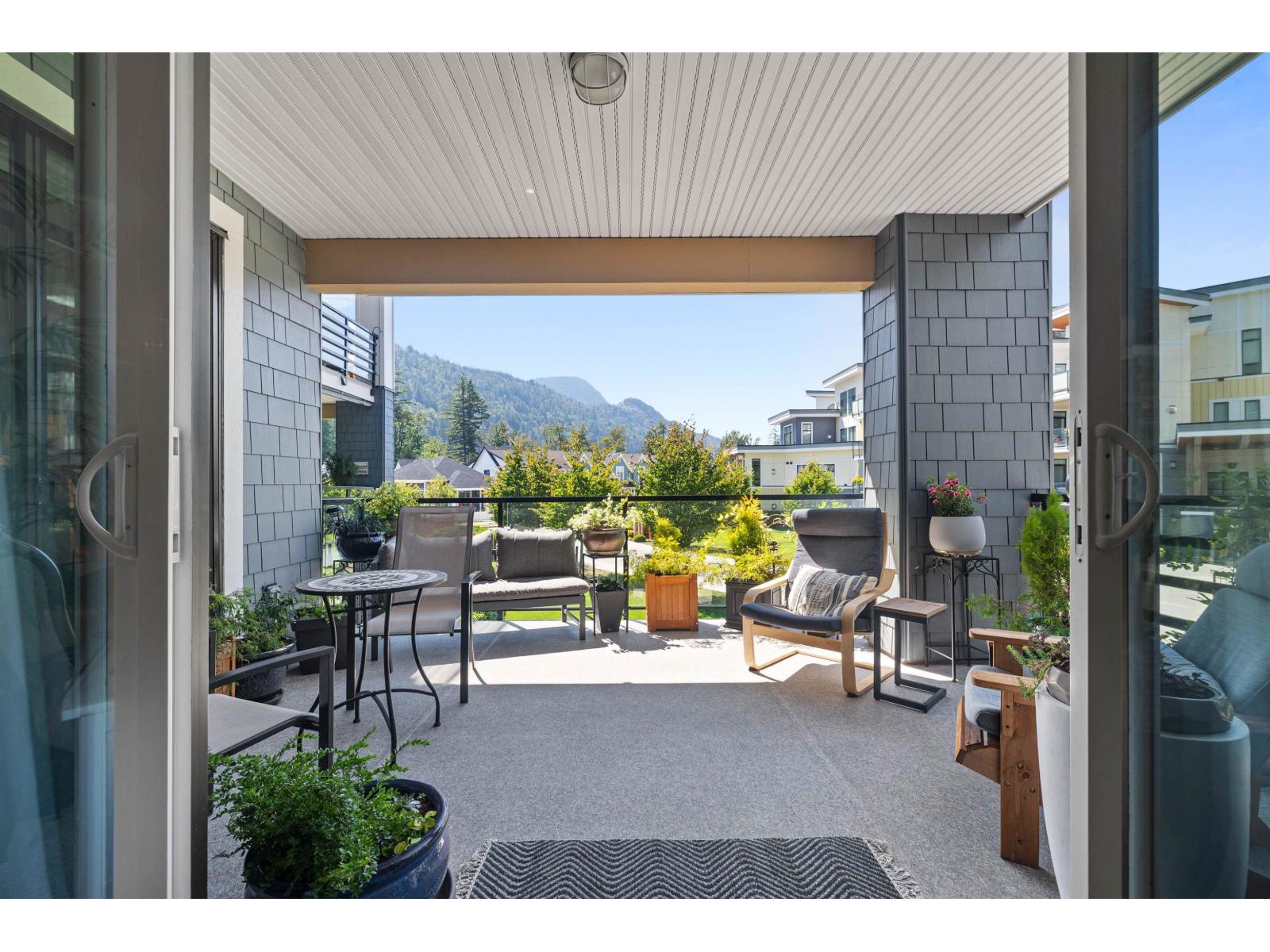 Photo 17 of 211 5380 Tyee Lane Garrison Crossing, Chilliwack BC