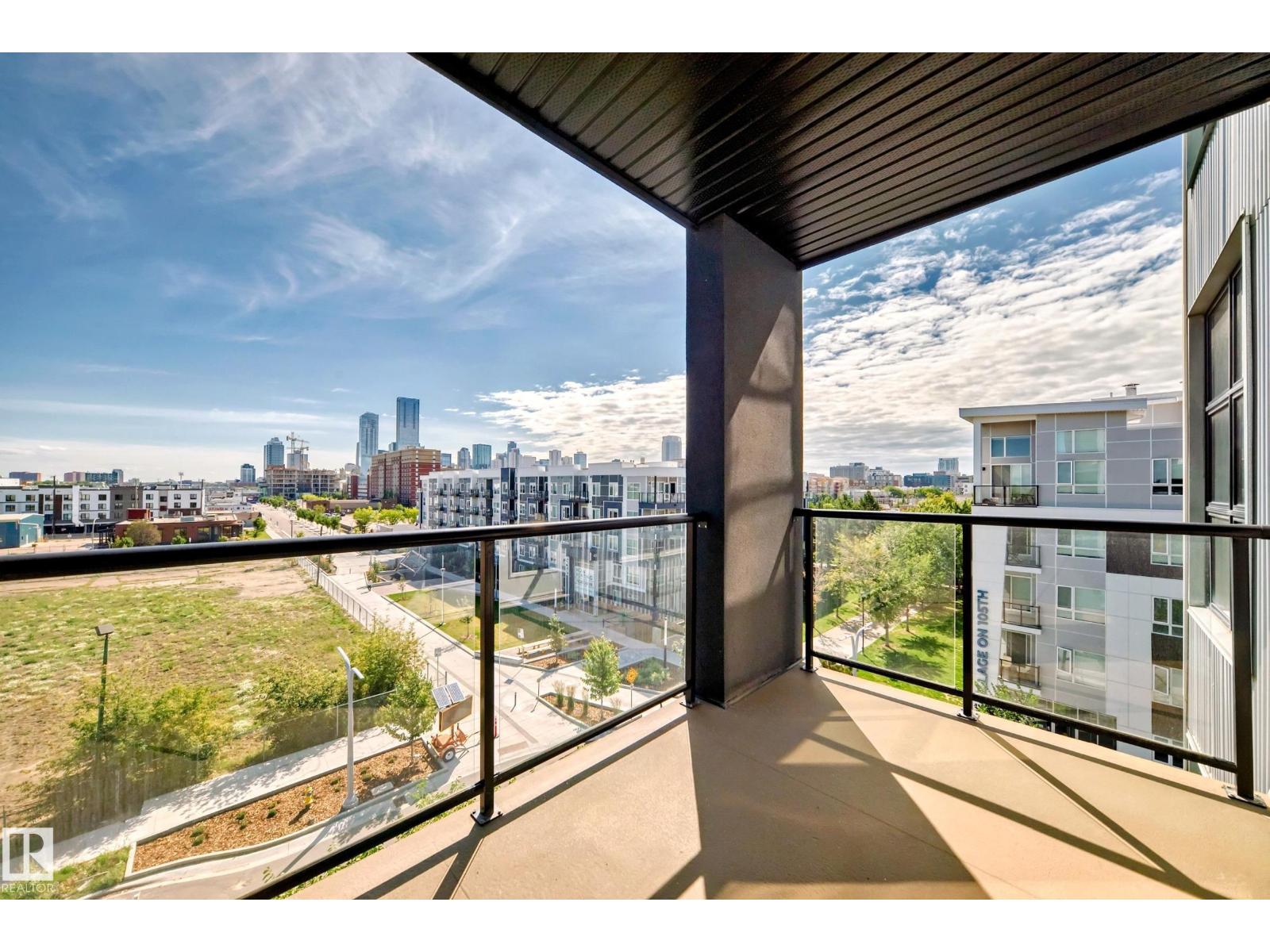 Photo 10 of 504 10518 113 St Nw, Edmonton AB