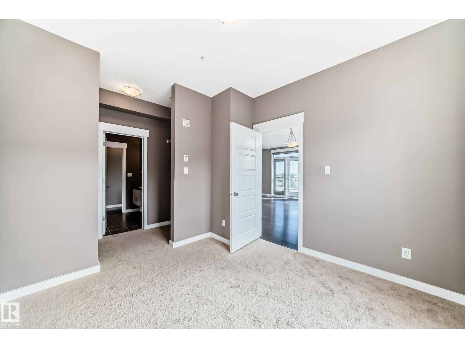 Photo 4 of 504 10518 113 St Nw, Edmonton AB