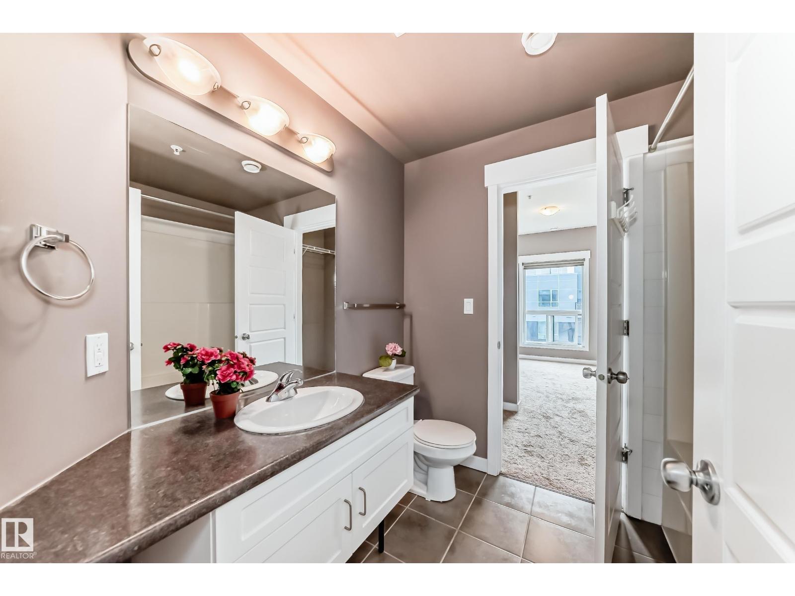 Photo 6 of 504 10518 113 St Nw, Edmonton AB