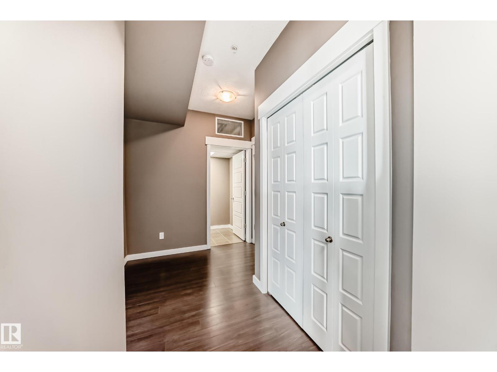 Photo 46 of 504 10518 113 St Nw, Edmonton AB