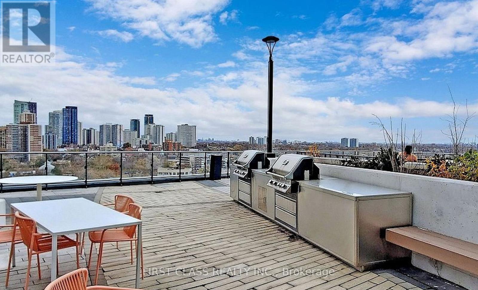Photo 17 of 826 251 Jarvis Street, Toronto ON