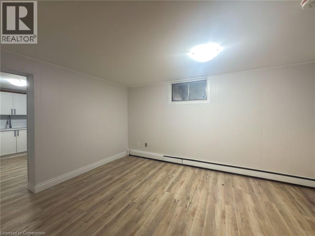 Photo 5 of 150 Hagar Street Unit 4, Welland ON